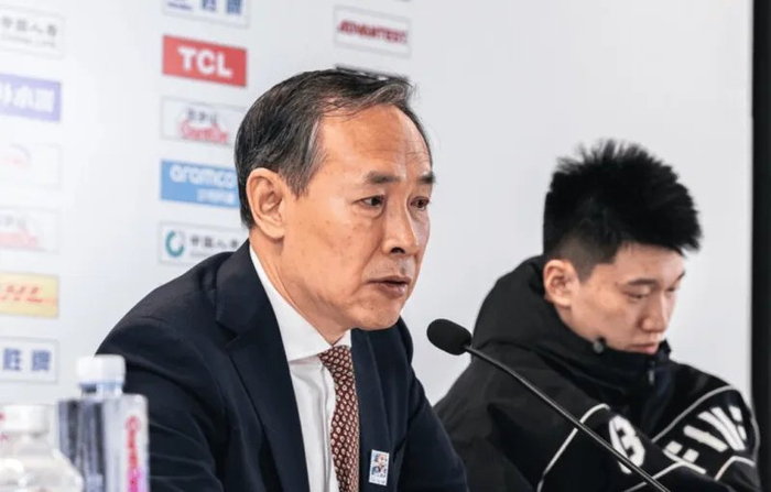 输山东发布会！批篮板，解析弃斯佩尔曼+最后攻守，但仍表扬球队|山东队|许利民|篮板球|末节|周琦_新浪体育_新浪新闻