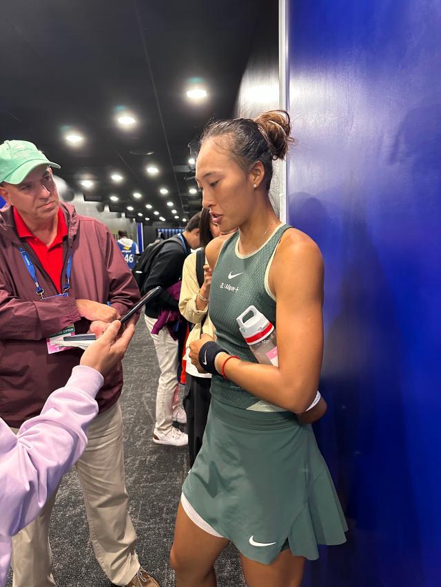 开云APP-张奔斗：我在凌晨两点半的球员通道采访郑钦文