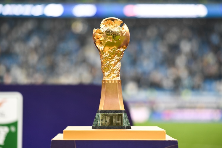 开云官网-中超球队外援变更：泰山调整一人数量最少，铜梁龙和海牛全数换新