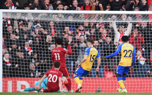 开云APP-【英超】若塔梅开蒂亚戈破门 利物浦4比0南安普敦