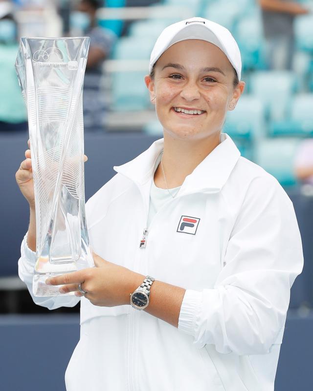 开云APP-巴蒂卫冕迈阿密含金量十足 守住第一剑指红土赛季