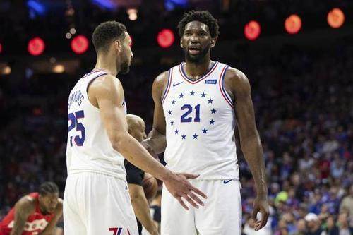 开云官网-76人双星至少缺席两场比赛 里弗斯：任务更艰巨了